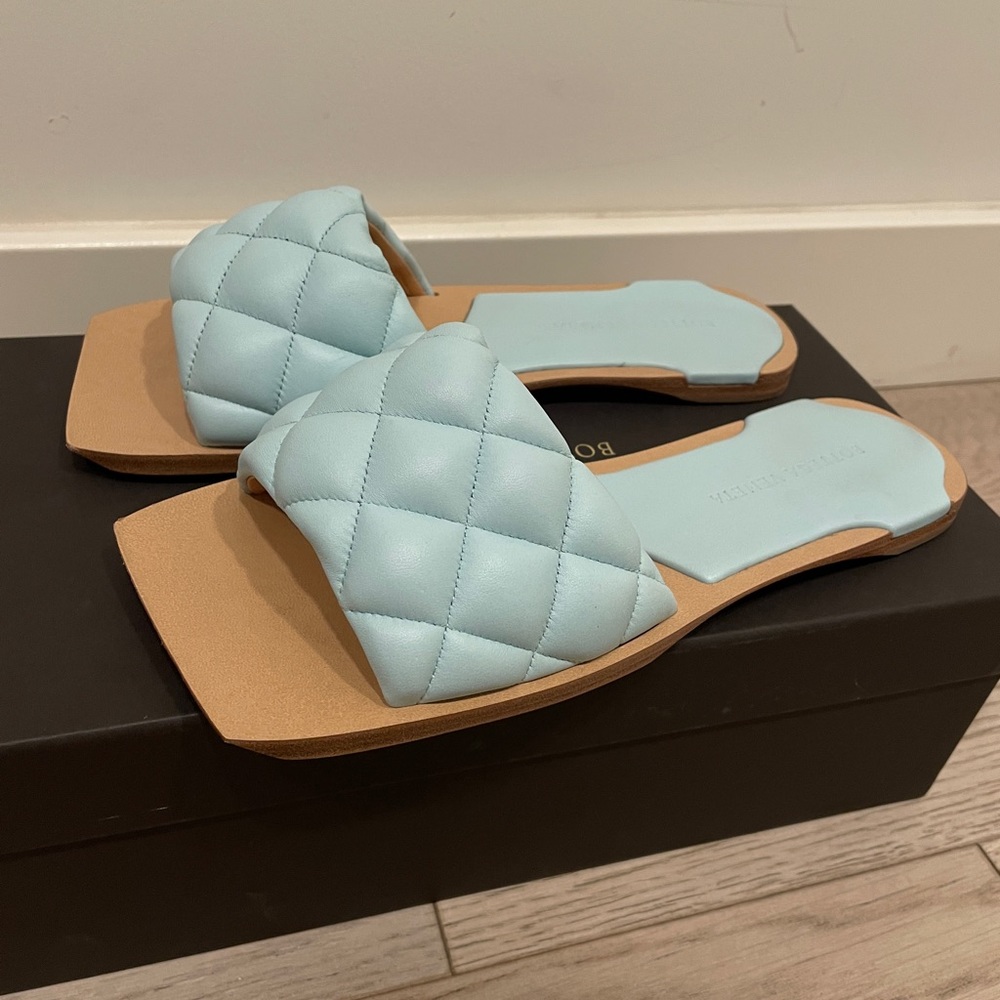 Bottega Veneta leather mule sandals